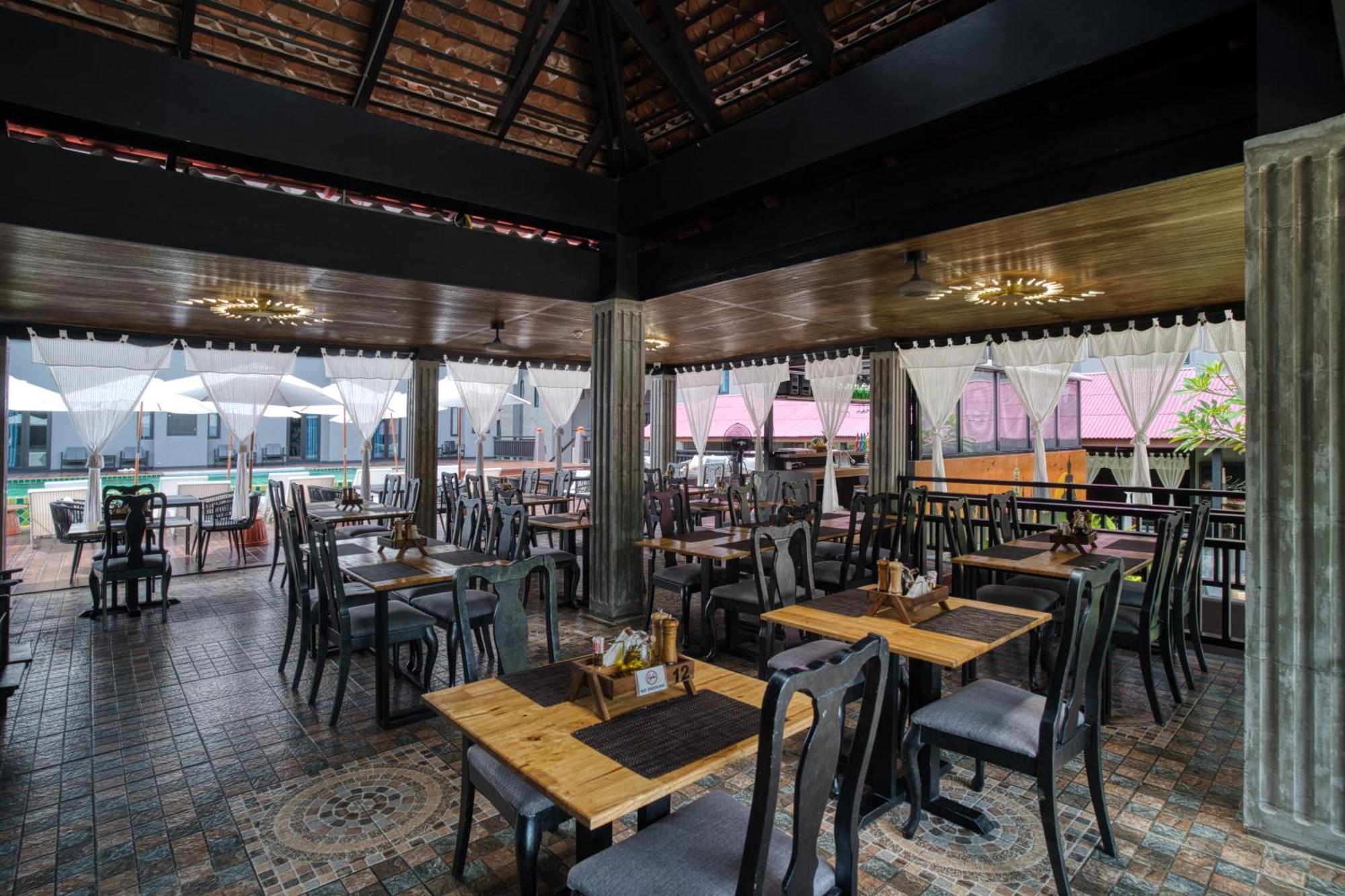 Tuana Hotels The Phulin Resort Karon Exterior foto